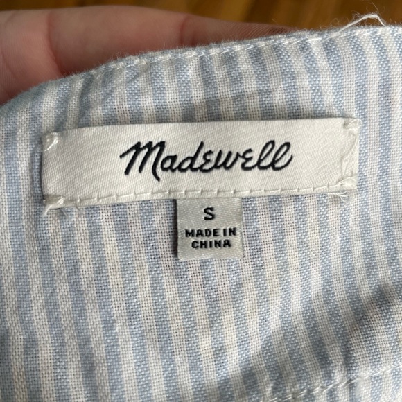 Top - Picture 2 of 4